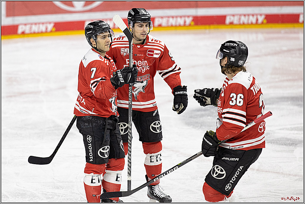 PENNY DEL;  Koelner Haie - Schwenninger Wild Wings; Koeln, 18.01.2023